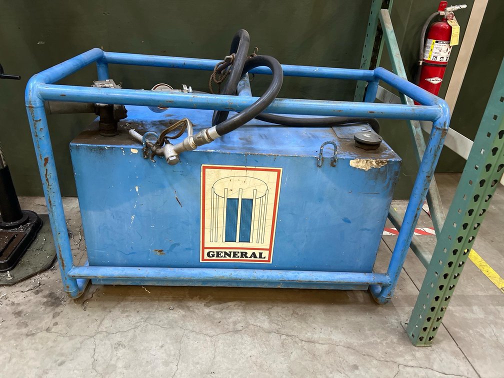 General 100 Gallon Steel Portable Fuel Tank with Pump, 47"x25"x24", Hose & Nozzle