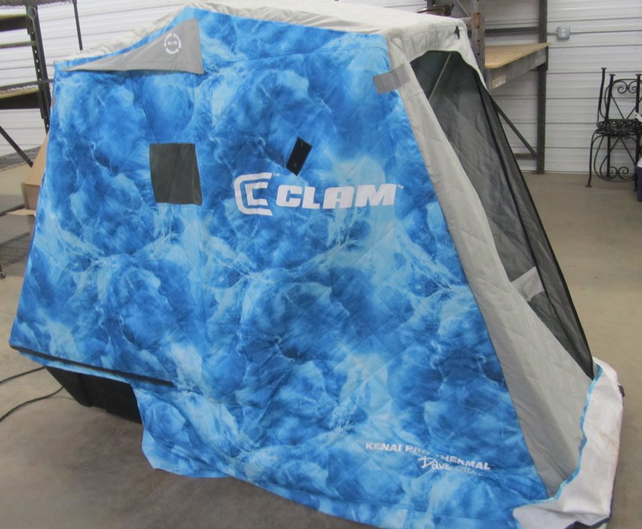 Clam Dave Genz Kenai Pro Thermal Portable Fish House