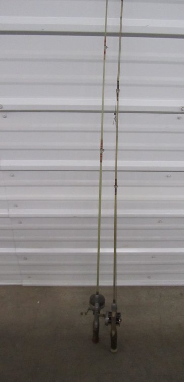 (2) Vintage Fiberglass Rod & Reel Combos