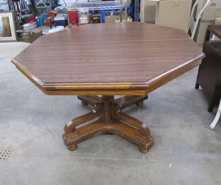 Wood Table w/(2) 18" Leaves