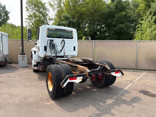 Image for 2006 International DuraStar 4400