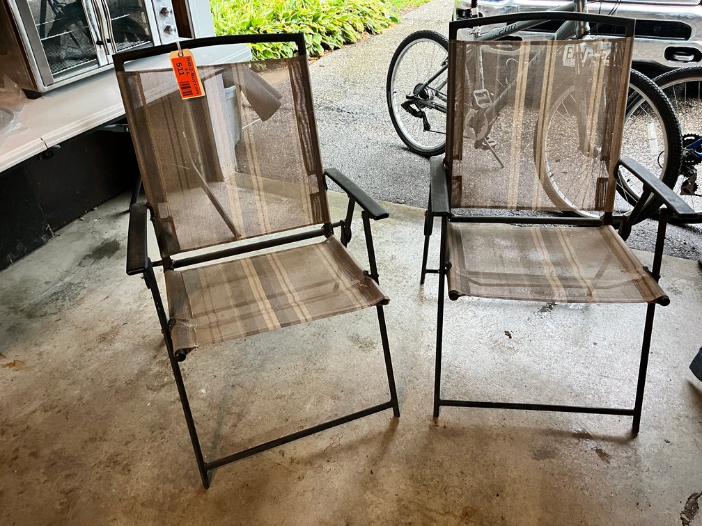 (2) Folding Chairs