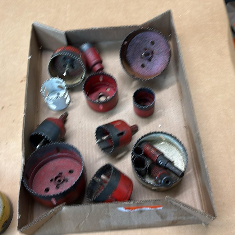 Assorted Bi-Metal Hole Saws, (4) Starrett Safe-Flex High Speed Hole Saws