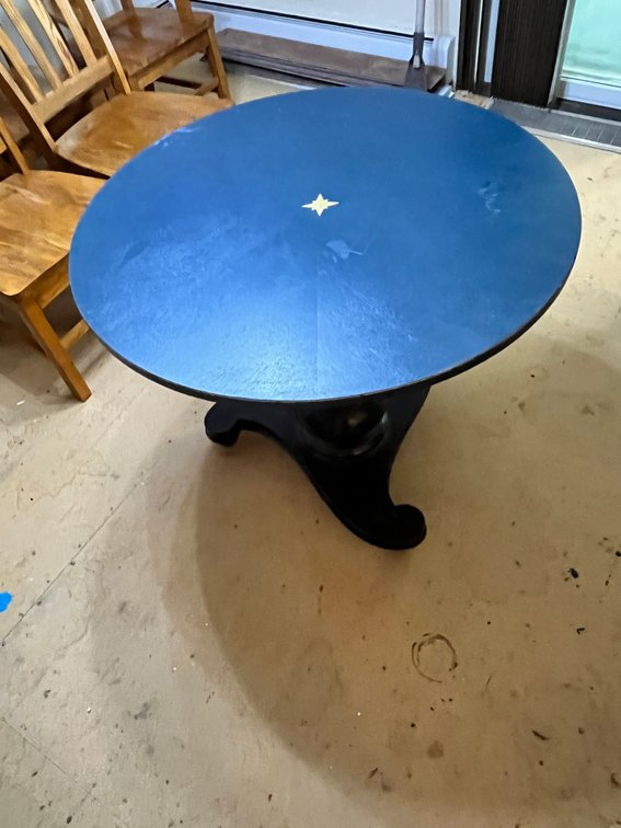Round Table