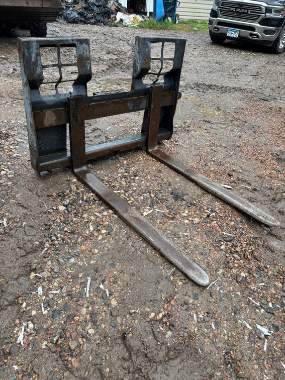 Bobcat Walk-Through Forks