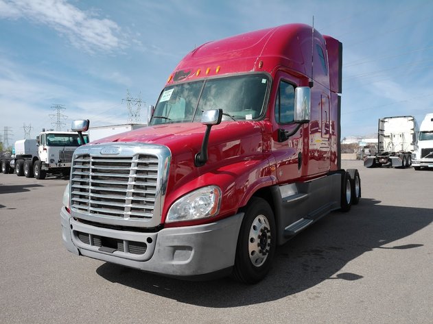 Image for Surplus to Ongoing Operations: Semis & Box Trucks (161826)