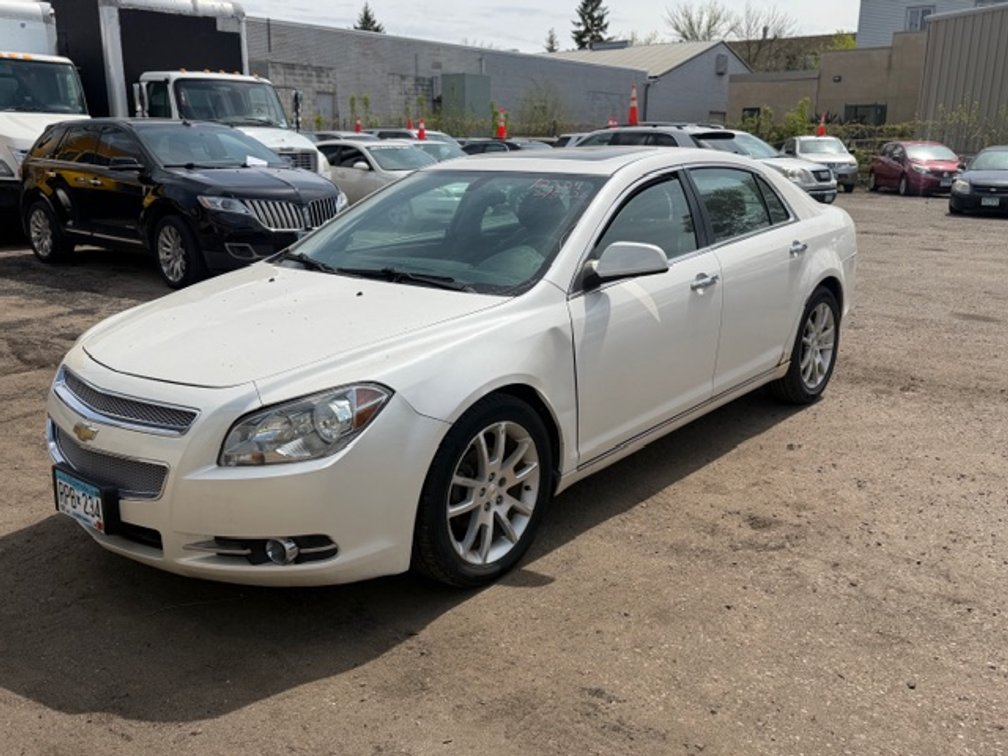 2010 Chevrolet Malibu - White