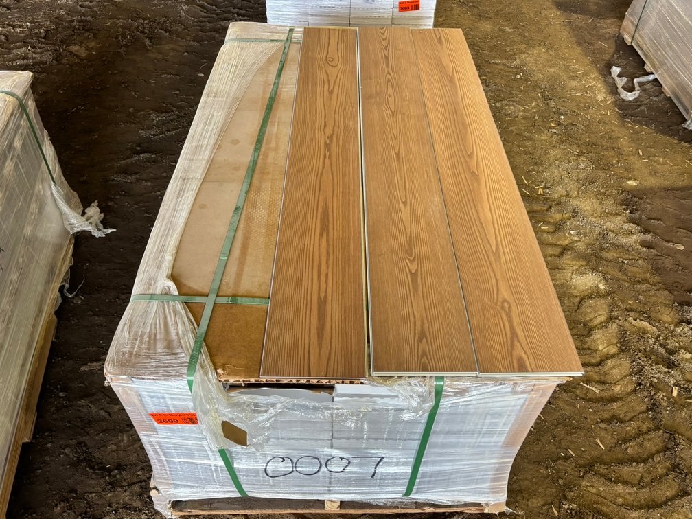 Waterproof Luxury Vinyl Click Plank Flooring: #7 (161987)