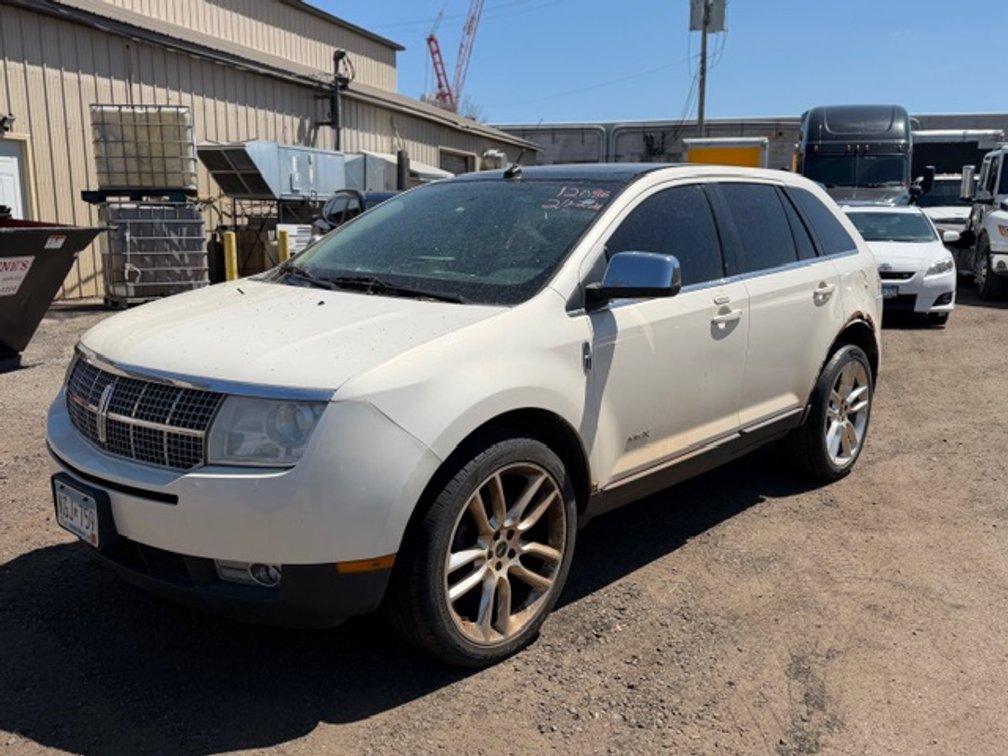 2008 Lincoln MKX - White