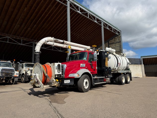 Image for City of Champlin: 2010 Mack GapVax MC1209 Vacuum Truck (162737)
