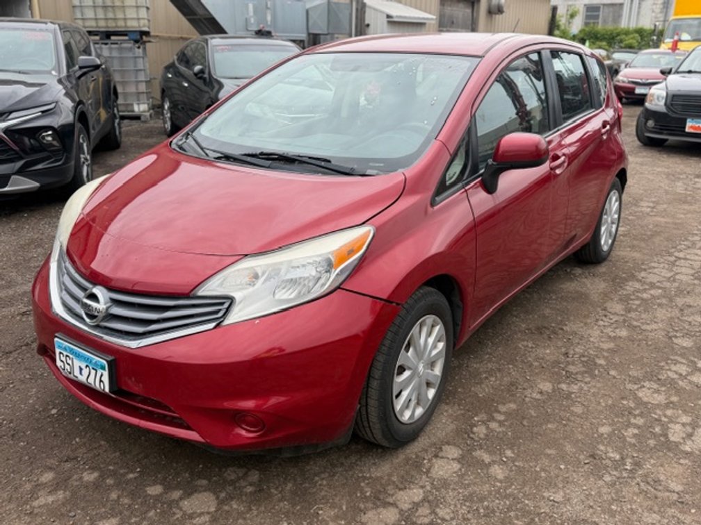 2014 Nissan Versa Note - Red