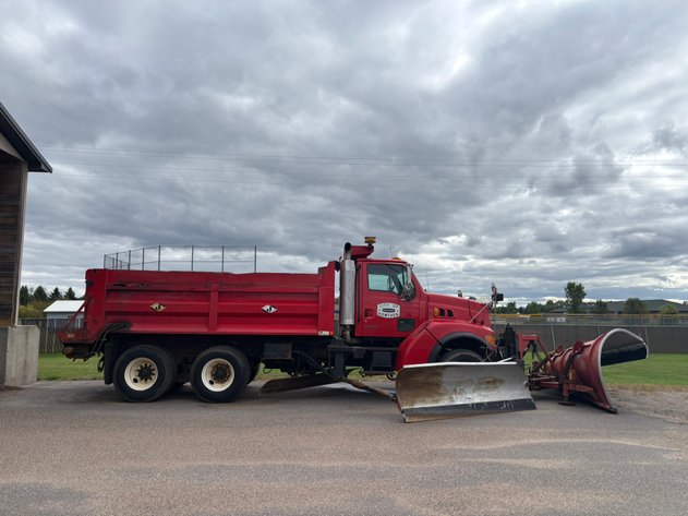 Image for 2001 Sterling Tandem Axle Plow Truck