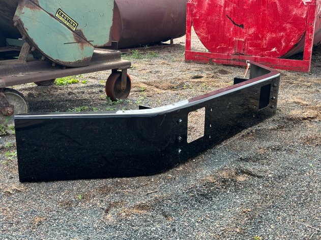 Image for Front Bumper off a 2025 Mack Granite