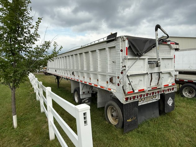 Image for 2000 Ravens 25' Dump Trailer