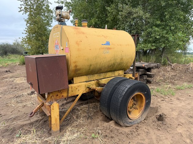 Image for 560-Gallon Fuel Trailer