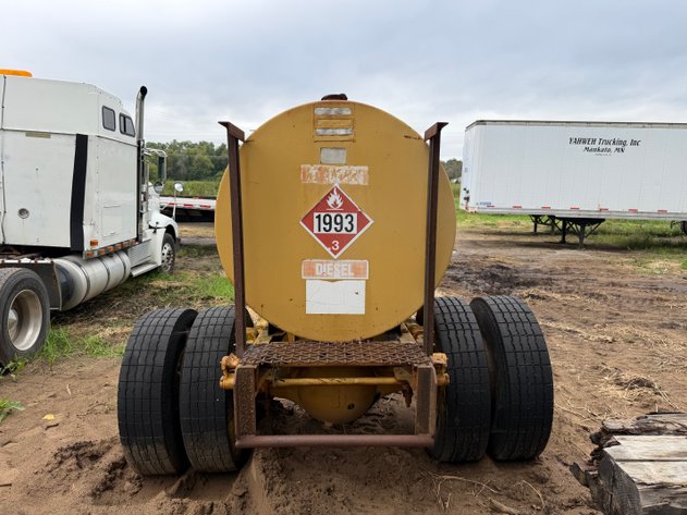 Image for 560-Gallon Fuel Trailer