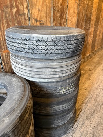 Image for (23) Semi Tires