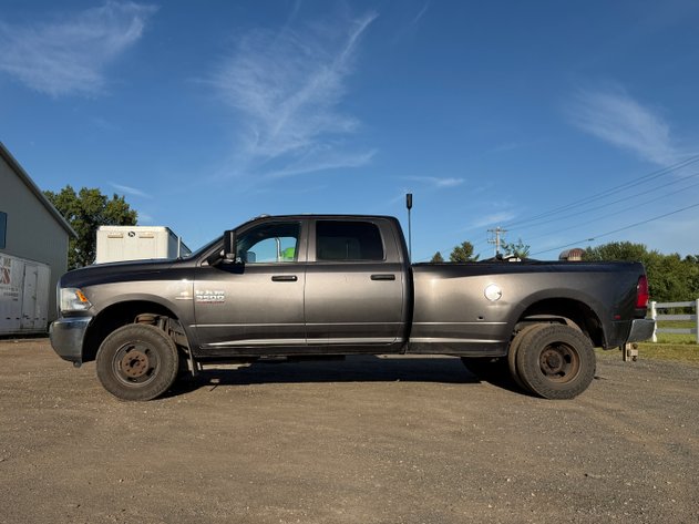Image for 2017 Ram 3500 Dually Truck