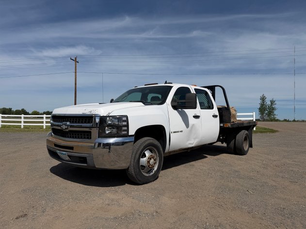 Image for 2009 Chevy 3500HD Flatbed