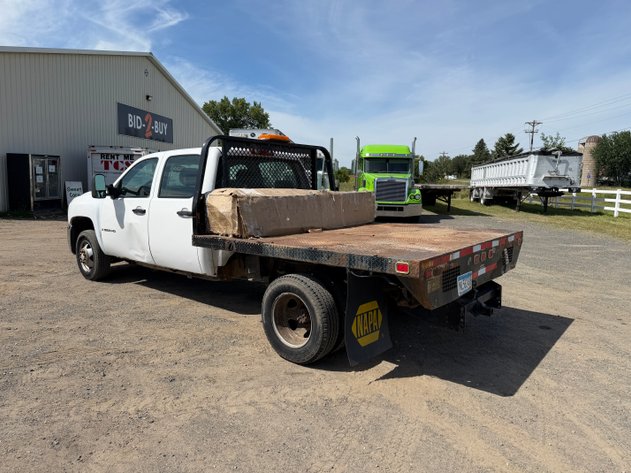 Image for 2009 Chevy 3500HD Flatbed