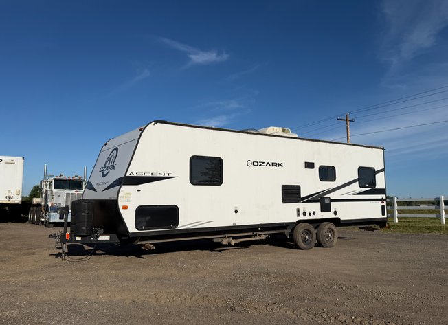 Image for 2021 Forest River Ozark Toy Hauler