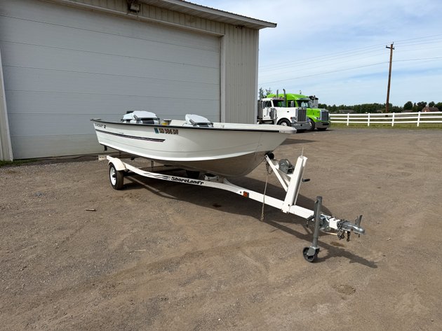 Image for 1998 Starcraft 16' Boat with Shoreland'r Trailer