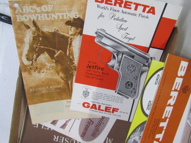Image for Lot Of Assorted Paper Collectibles