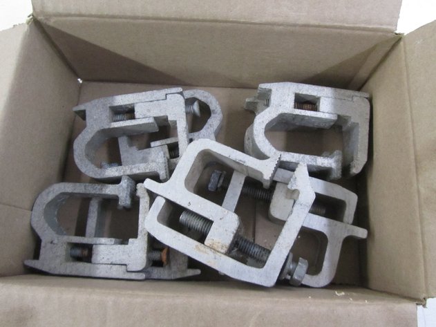 Image for Set Of Truck Topper Clamps