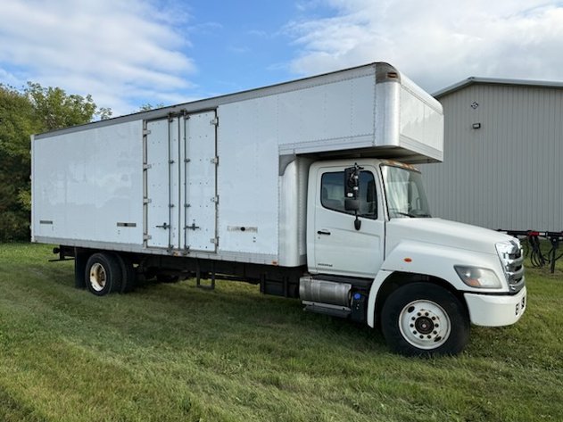 Image for 2014 Hino 268 Box Truck