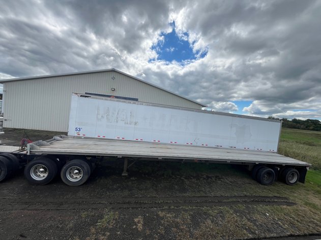 Image for 1997 East 48' Spread Axle Semi Flatbed
