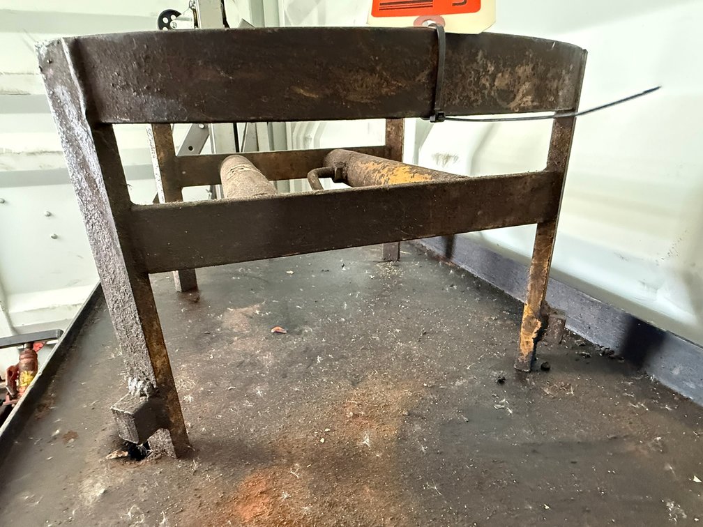 LP Stand 16" Wide