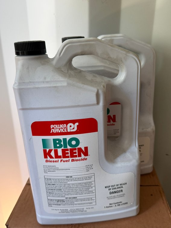 (2) 1 Gallon Bio- Kleen Diesel Fuel Biocied