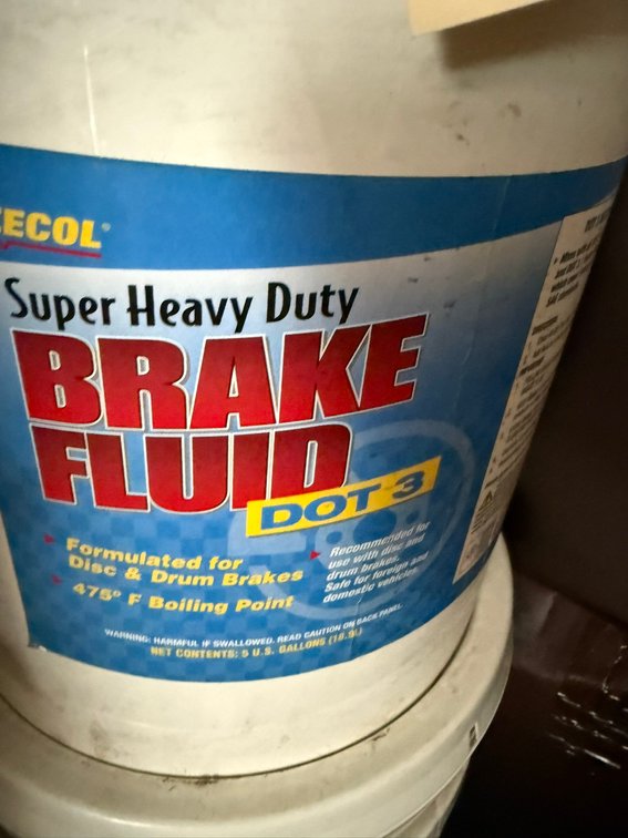 Zecol 5 Gallon Pail of Super Heavy Duty Break Fluid DOT 3