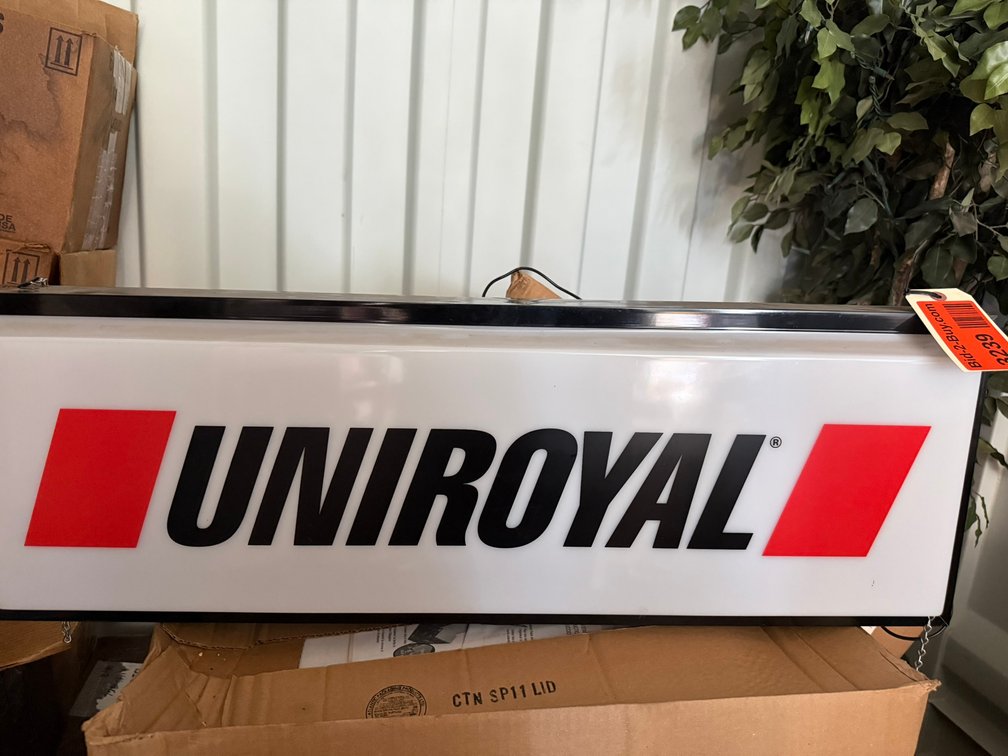 Hanging Uniroyale Double Sided Sign