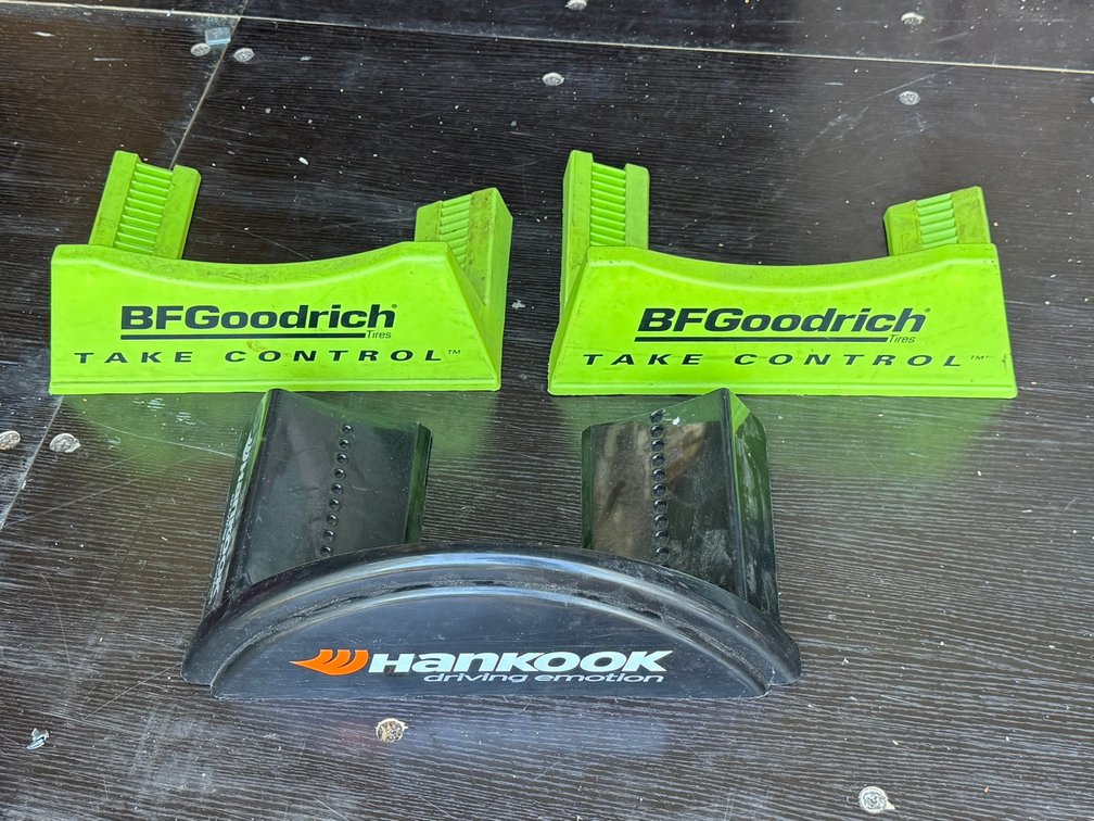 Tire Display Stands