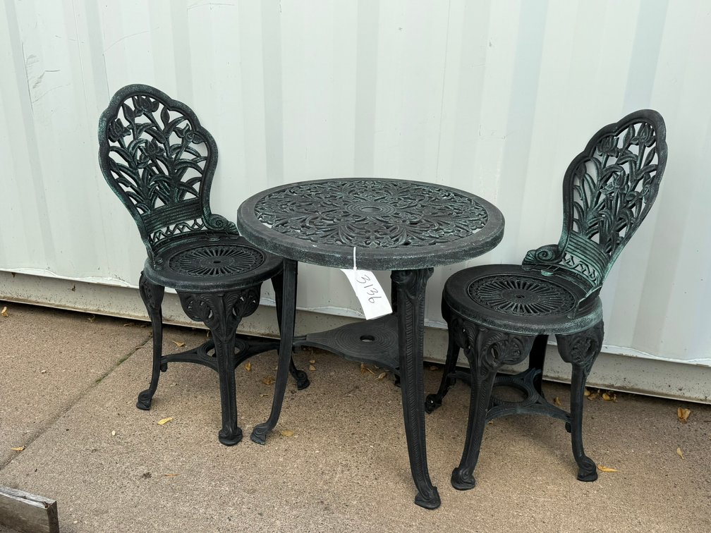 Table and (2) Chairs
