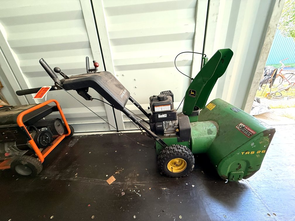John Deer Snowblower