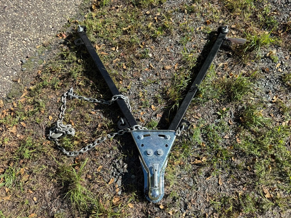Adjustable Mount Tow Bar