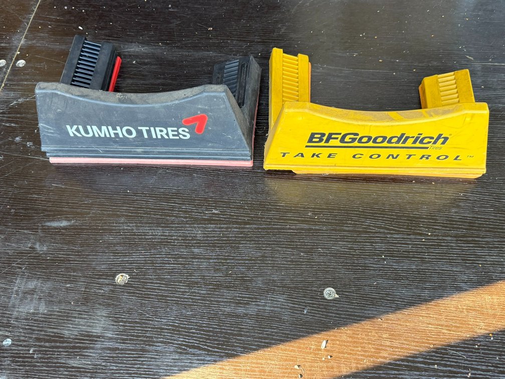 Tire Display Stands