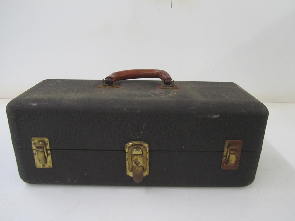 Vintage Meta Tackle Box w/Assorted Vintage Tackle