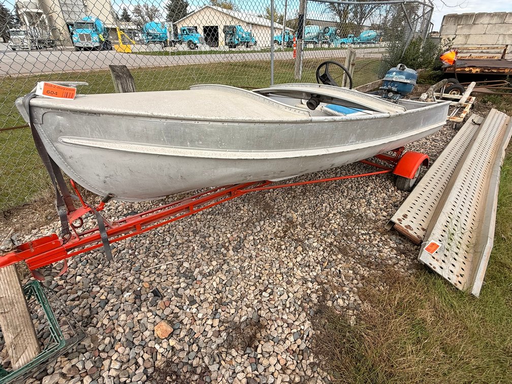 1953 Chris Craft Commander MTR 10 HSP 12 FT Aluminum Fishing Boat with Master Craft Trailer