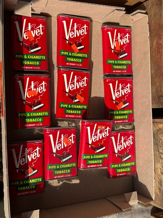 (10) Velvet Tins