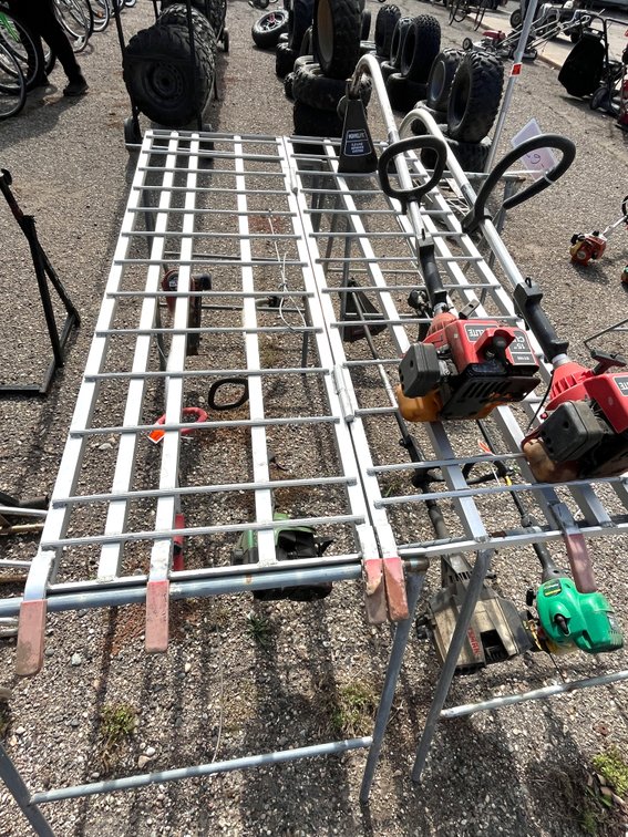 Aluminum Folding Ramp