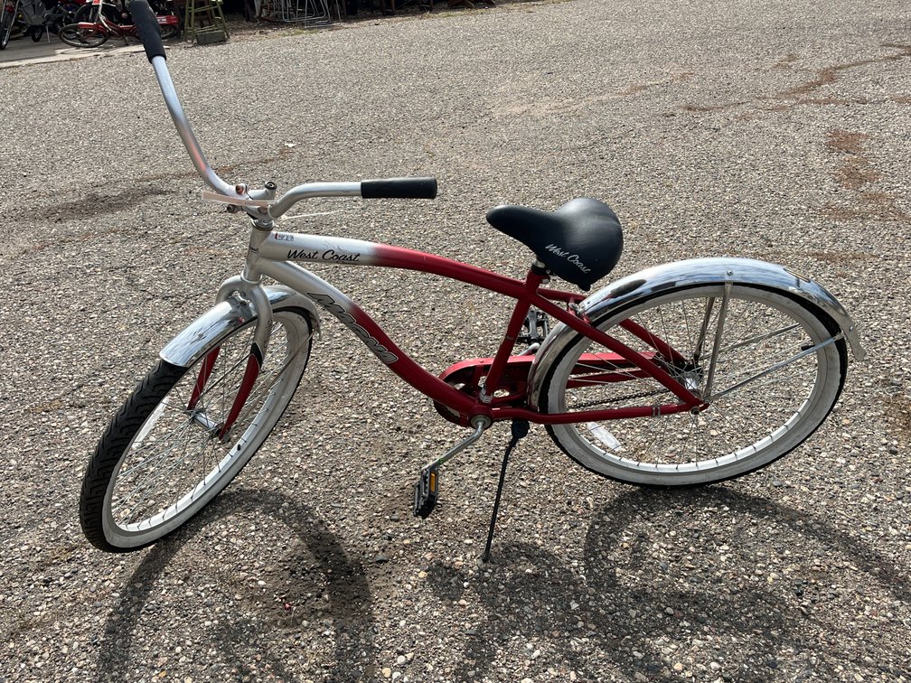 Magna West Coast Classic Bicycle