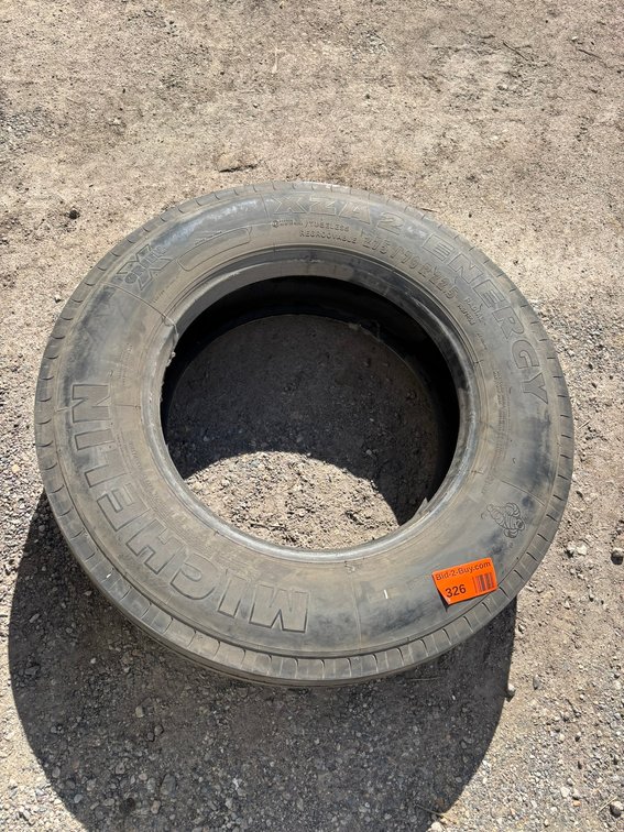 Michelin XZA2 Energy 275/70R22.5 Tire