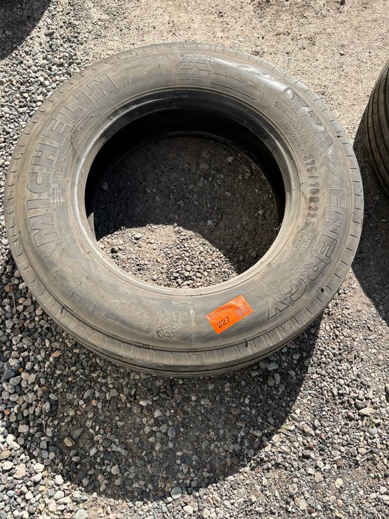Michelin XZA2 Energy 275/70R22.5 Tire