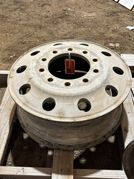 10 Bolt Pattern Rim