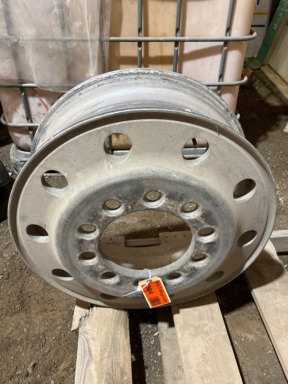 10 Bolt Pattern Rim