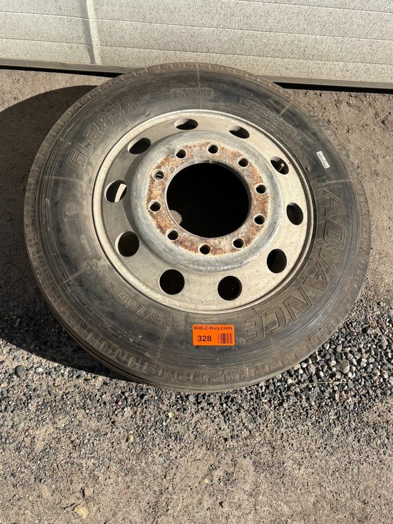 Advance GL283A 275/70R22.5 Tire