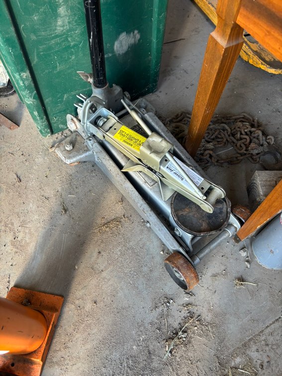 Hydraulic Adjustable Jack and Scissor Jack